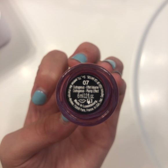 Sephora Collection Shimmery Pink Plumping Lip Gloss - Picture 2 of 2